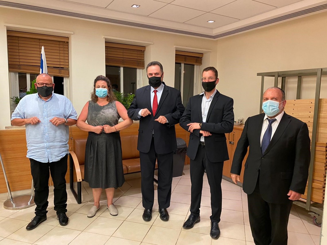 הצדדים למשא ומתן בנושא העובדים הסוציאליים