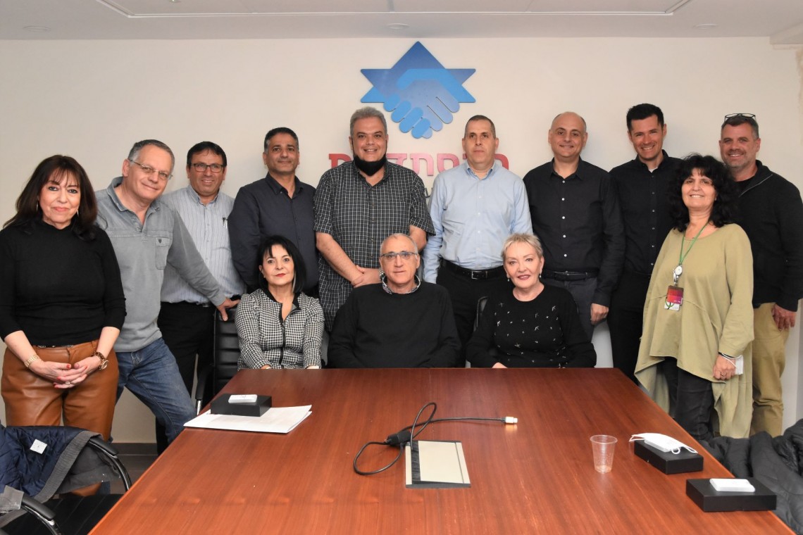 חתימת ההסכם בקרן עמיתים
