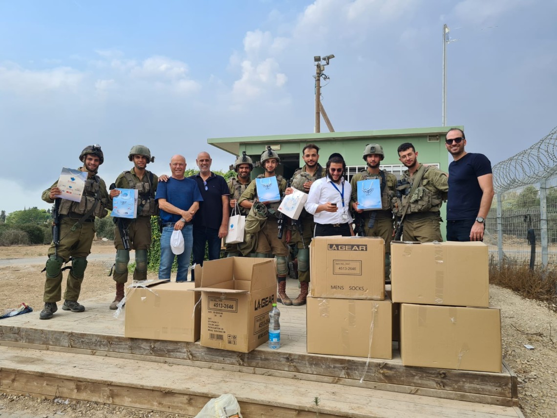 הסתדרות עובדי המדינה מעבירה חבילות לחיילים 