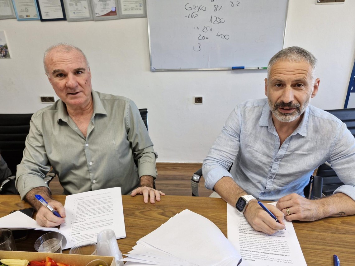 חתימת ההסכם לעובדי מחלבות רמת הגולן