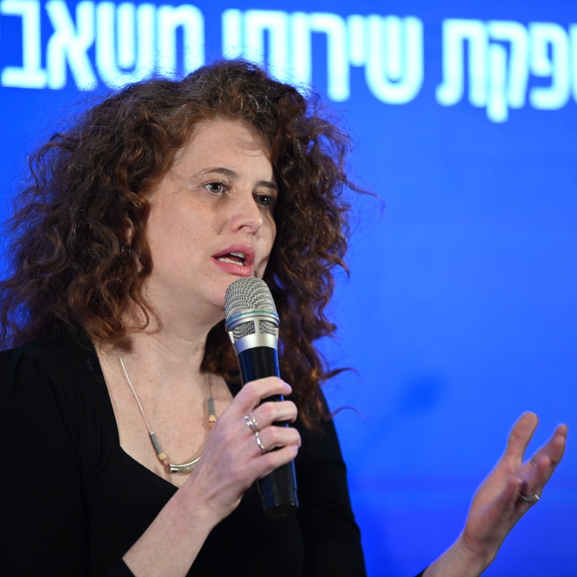 מנהלת מחלקת אסטרטגיה ומדיניות בהסתדרות, עו"ד הילה שיינוק 