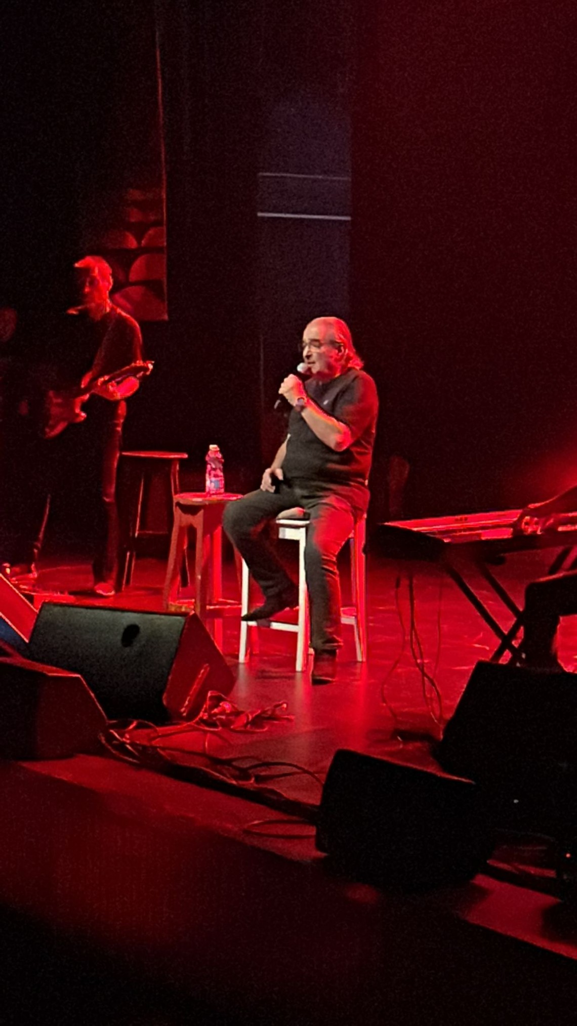 ההופעה של בעז שרעבי - באולם פרינדס נהריה