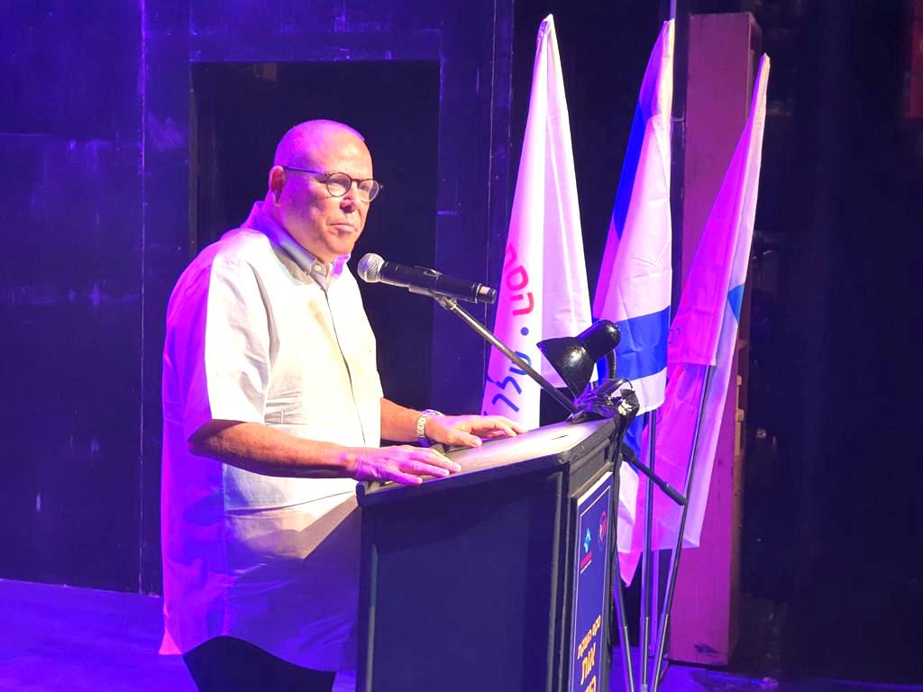 יו״ר ההסתדרות ארנון בר-דוד מברך