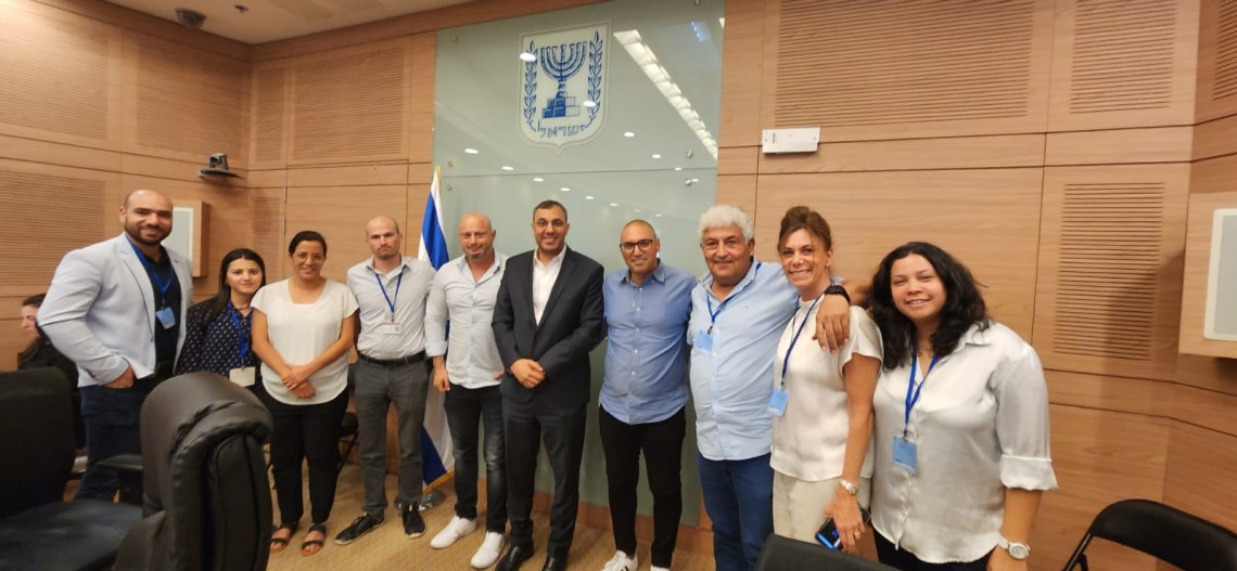 צוות ההסתדרות בישיבת ועדת העבודה בכנסת