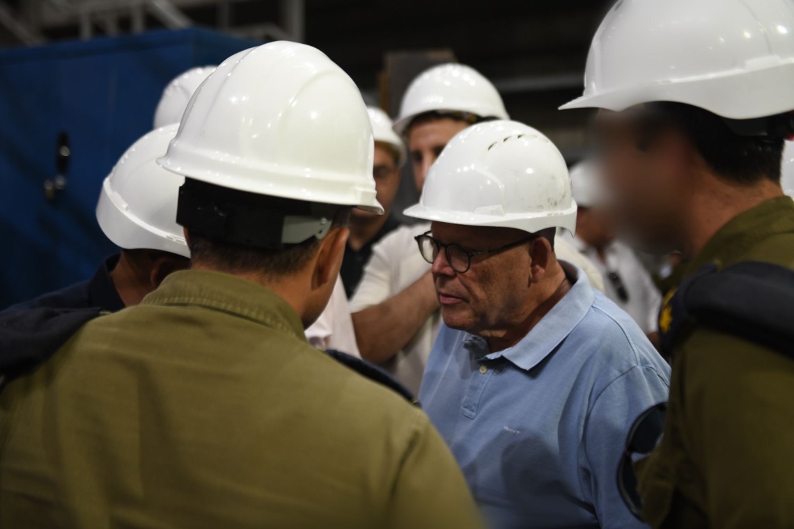 ביקור במספנת זרוע הים בחיפה