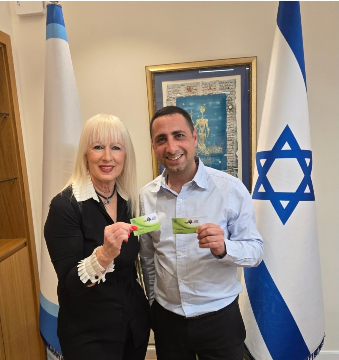 מנכ"ל ההסתדרות דודו בצלאל ודוברת המרכז הלאומי להשתלות דבורה שרר