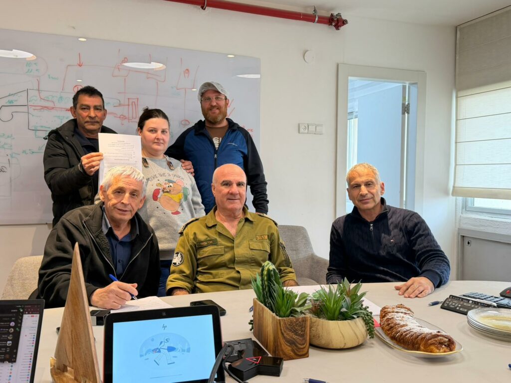 מעמד חתימת ההסכם מחלבות רמת הגולן